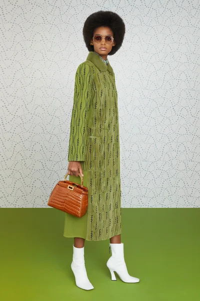 Look 30